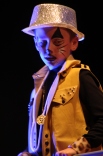 Lorenzo in una scena dello spettacolo "L'Amletellocchio" - rappresentato al Teatro Comunale di Altidona il 2 giugno 2012